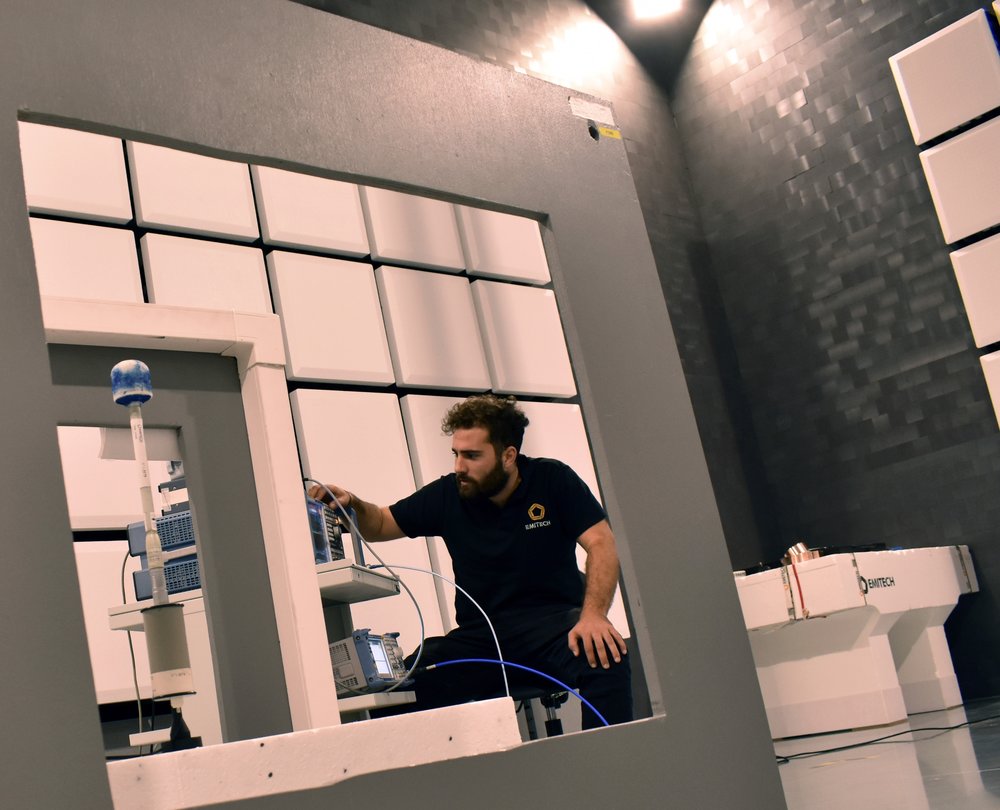 Emitech crée un nouveau banc de tests pour les dispositifs médicaux qui émettent en dessous de 150kHz